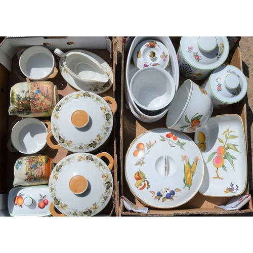 117 - A quantity of Spode / Royal Worcester, Evesham Vale, and Royal Doulton.