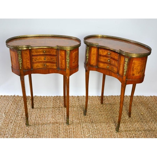 564 - A fine pair of Louis XV style late 19th century burr elm and mahogany strung side tables, with gilt ... 