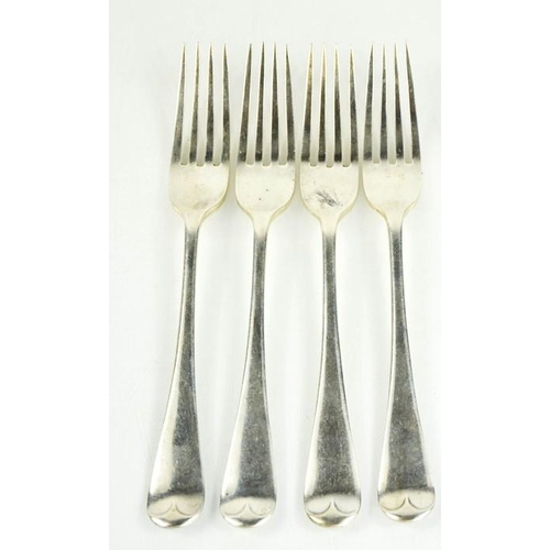 138 - Four silver dinner forks, Sheffield 1909, 9.45toz.