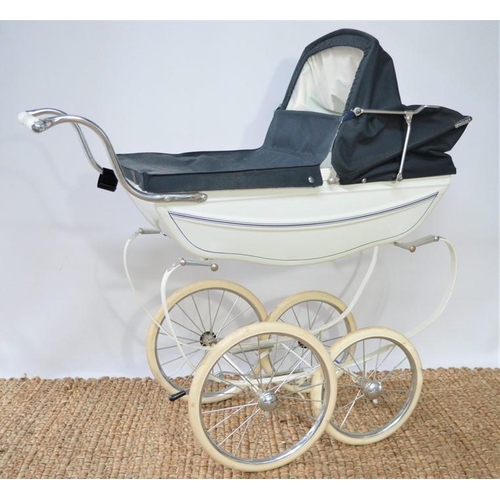 485 - A vintage white and navy Silver-Cross coach built dolls  pram