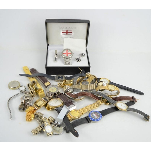 503 - A group of vintage watches to include Dakar racing Loctite sponsored men's watch, England watch and ... 