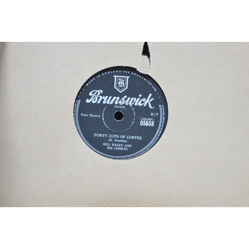 526 - A large group of 78rpm records to include Little Richard. Bill Hailey and his Comets, Dean Martin, G... 