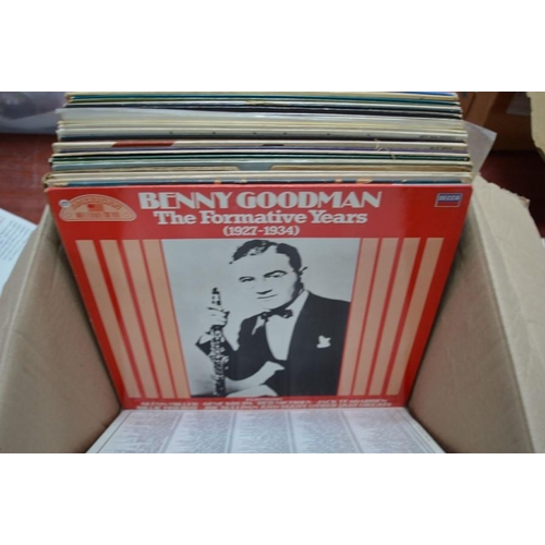 529 - A group of LP records to include Ella Fitzgerald, Lindisfarne, Tammy Wynette, Cliff Richard, Peggy L... 