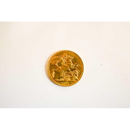 15 - A George V full gold sovereign dated 1912.