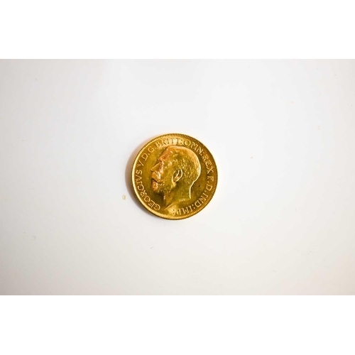 29 - A George V full gold sovereign dated 1912.