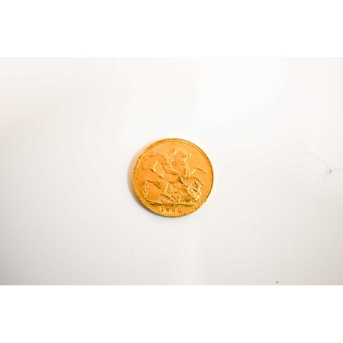 50 - An Edward VII full gold sovereign dated 1908.