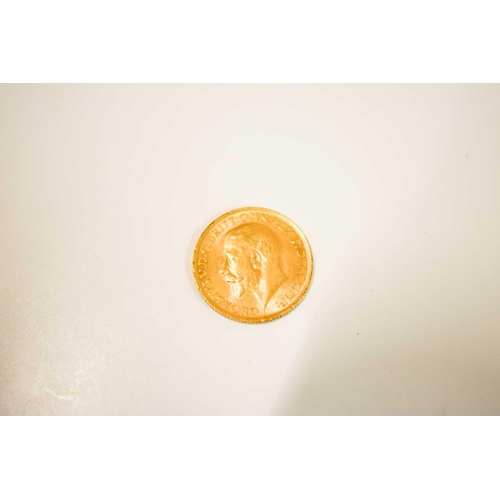 57 - A George V full gold sovereign dated 1913.