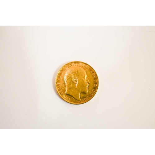 8 - An Edward VII full gold sovereign dated 1902.