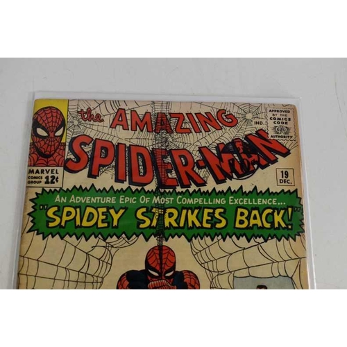 251 - Marvel Comics: The Amazing Spiderman issues 18 to 39, published 1964 to 1966.