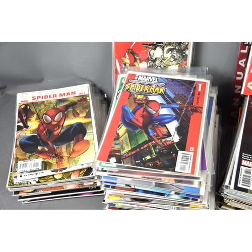 260 - Marvel Comics: The entire series of Ultimate Spider-man comprising of 1–53 Ultimate Spider-Man (vol.... 