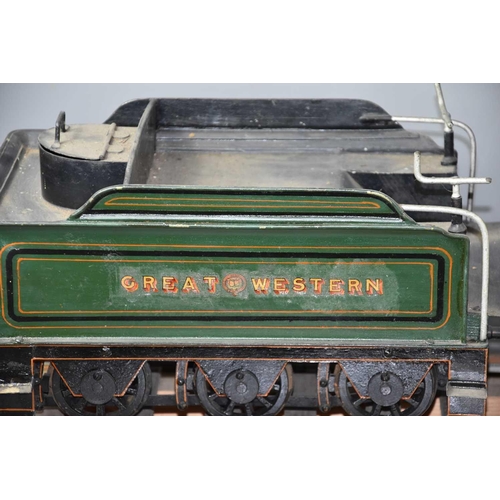 379 - Trains: a 5 inch gauge live steam model of a Great Western 