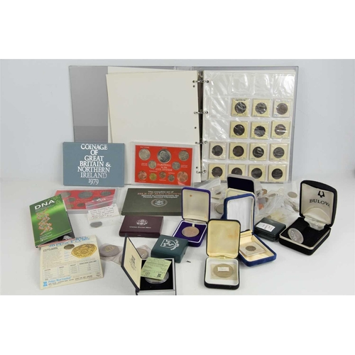 385 - A quantity of GB coinage and commemorative coins to include Isle of Man crowns, coinage of Great Bri... 