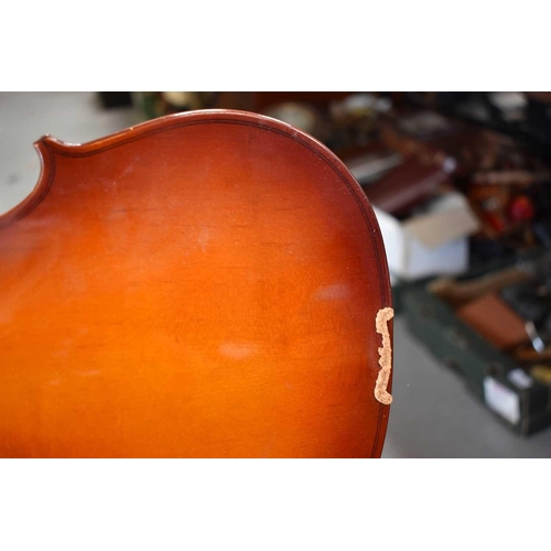 401 - An antique German violin, two piece back with Gio-Batta Ruggeri Fecit in mantua 17.. label inside, S... 