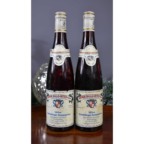 20 - Two bottles of Siebeldinger Konigsgaten, Beerenauslese, Germany, 1976, 0.7l.