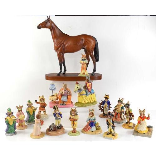 162 - A group of boxed Royal Doulton