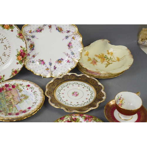 109a - A group of collectable ceramics to include Royal Albert 