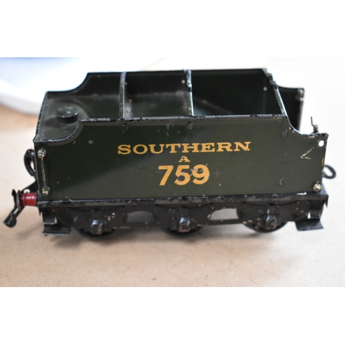 96 - A vintage Hornby No2 Special Pullman O gauge train set, including clockwork locomotive, with tender ... 