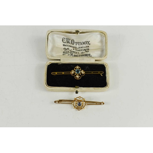 59 - A 15ct gold pale sapphire and seed pearl bar brooch, 5cm long, 3g, and a 9ct gold, aquamarine and se... 