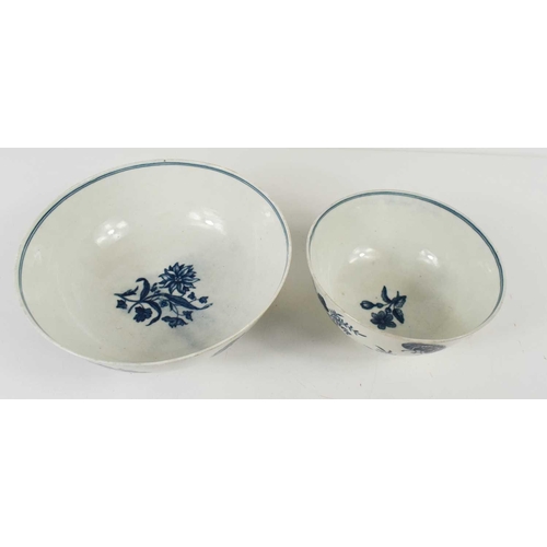 238 - A Worcester First Period porcelain bowl bearing cresent mark to base, and label for H Leonard Fuller... 