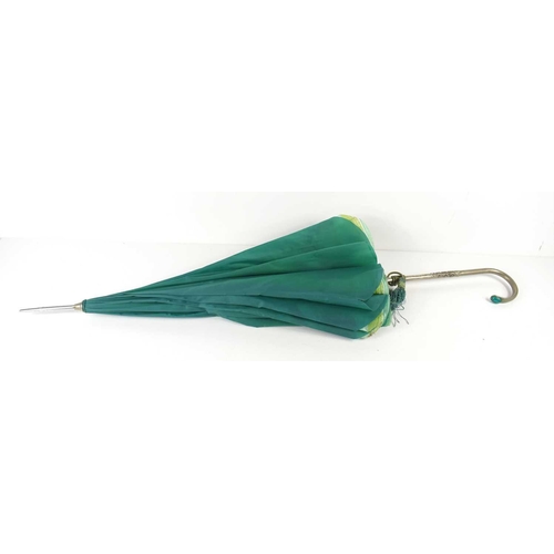 255 - A vintage 1950s Oscar Nailon parasol / umbrella with green stone cabochon to the handle.