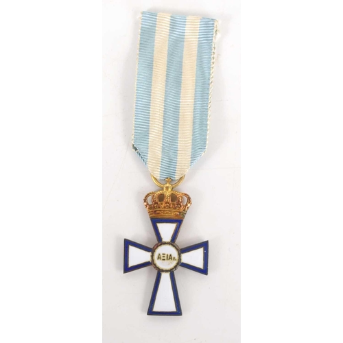 36 - A Cross of Valour medal, Greece, gold cross 1st class.