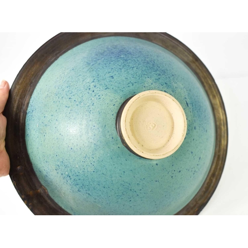 10 - Elizabeth Saunders, Studio pottery bowl with turquoise and mottled blue inner and outer matte glaze,... 