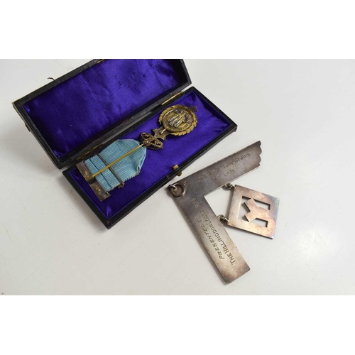 26 - Queen Victorians 50th Jubilee medal, 1837-1887, together with a Kenning & Son of London Masons medal... 