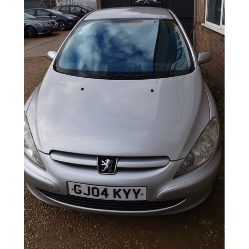 501 - A Peugeot 307 2.0l HDI, mot until 22nd April 2024, runs and drives, no other tests have been done an... 