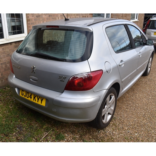 501 - A Peugeot 307 2.0l HDI, mot until 22nd April 2024, runs and drives, no other tests have been done an... 