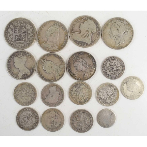 135 - A group of Queen Victoria silver coinage comprising of half-crowns, florins and shillings, 136g.