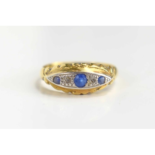 118 - An 18ct gold, platinum, sapphire and diamond ring, size M, 2.5g.