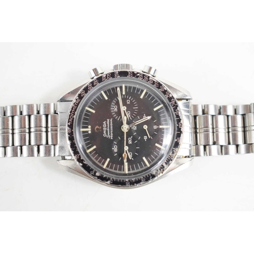 279 - An Omega stainless steel pre-moon Chronograph wristwatch, signed Omega, model Pre-Moon Speedmaster P... 