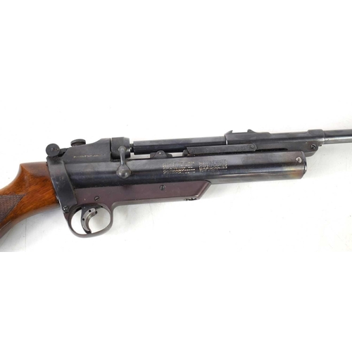 85 - A Webley Service Air Rifle Mark II, .177 calibre, with a 64cm barrel, marked to the side 'Webley Ser... 