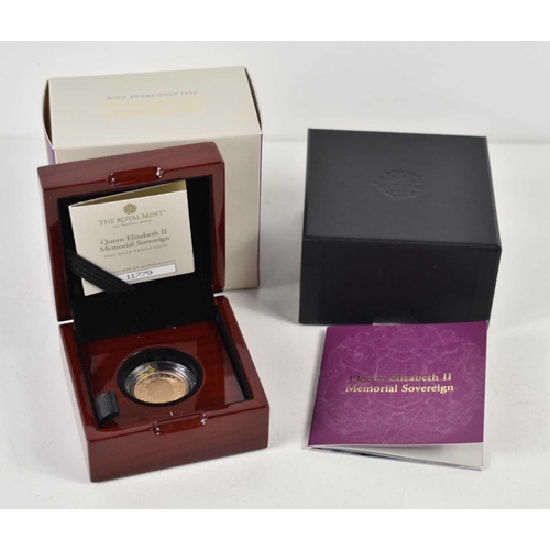 7 - A Royal Mint Queen Elizabeth II Memorial Sovereign, 2022 Gold Proof Coin, 7.98g, with fitted case an... 