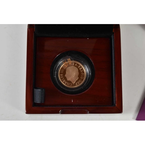 7 - A Royal Mint Queen Elizabeth II Memorial Sovereign, 2022 Gold Proof Coin, 7.98g, with fitted case an... 