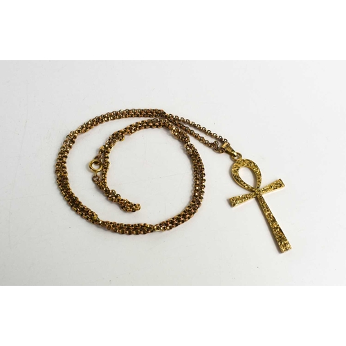 266 - A 9ct gold pendant necklace, the pendant in the form of an Egyptian Ankh; the cross of life, on a ch... 