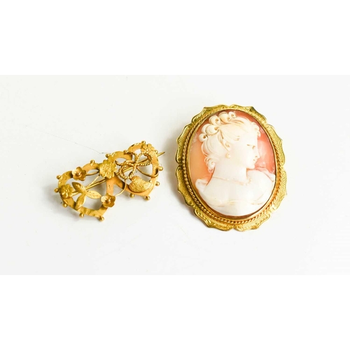 282 - A 9ct gold cameo brooch, depicting a profile portrait of a young woman, 8.23g, together with a gilt ... 