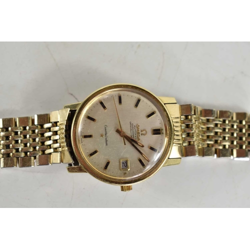 377 - An Omega Constellation automatic wristwatch, baton dial with date aperture, calibre 564, gold plated... 