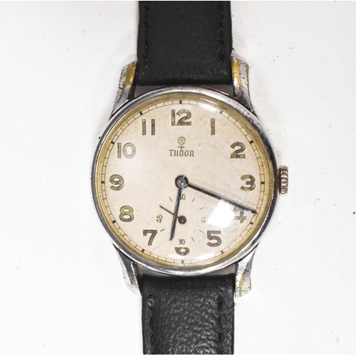 121 - A Tudor 1930s stainless steel wristwatch, numbered 653196 768 to the case, with later black leather ... 