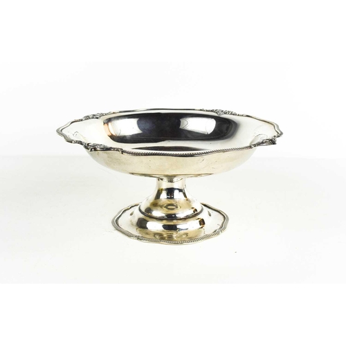 36 - A silver pedestal dish / comport, with shaped beaded rim, Sheffield 1926, 9.17toz