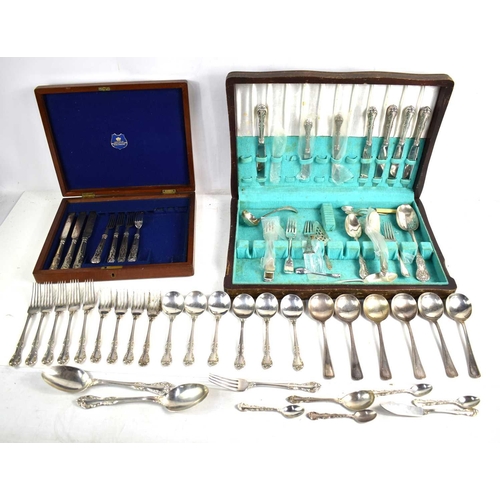 60 - A quantity of Birks sterling silver cutlery comprising knives, tablespoons, teaspoons, soup spoons a... 