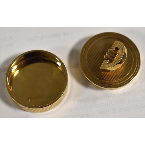 42 - A 9ct gold Cartier pill box, Art Deco period, in the original presentation case, 23g