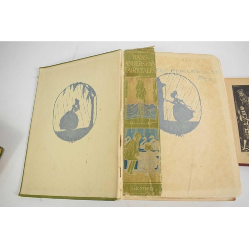 259 - A group of collectable books comprising Hans Andersen's Fairy Tales, Illustrated by Rie Cramer and L... 