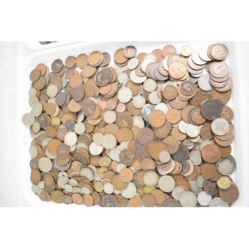 269 - A large selection of coins, mostly Victorian and Edwardian examples, including pennies, half pennies... 