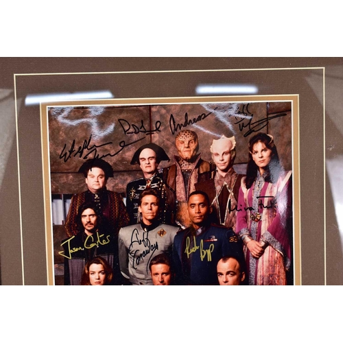 55 - Autographs: A photo of the cast rof Babylon 5 signed by Claudia Christian, Bruce Boxleitner, Jerry D... 