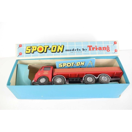 6 - A Triang Spot-On 110/2B diecast model AEC Mammoth Major 8 with Flat Float and Brick Load in 'London ... 