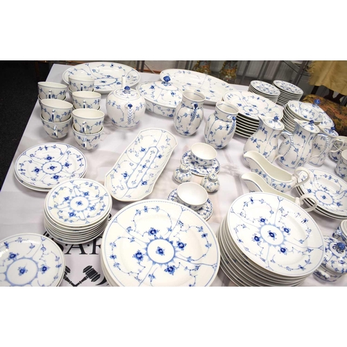 294 - A Royal Copenhagen 107 piece part dinner service in the 