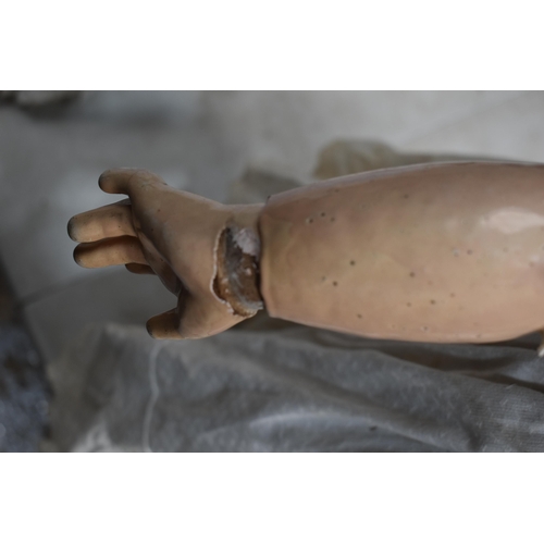 89 - An Etienne Denamur Depose bisque porcelain head bebe companion doll, no. 13, with composition body a... 