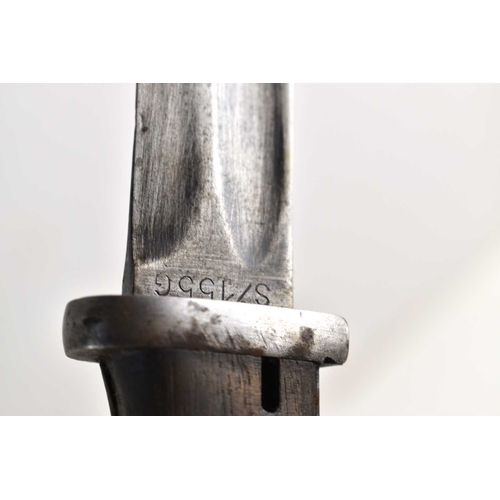 61 - Two German M1884/98 bayonets, one example made by J.A Henckels, the other blade stamped 4181 and S/1... 