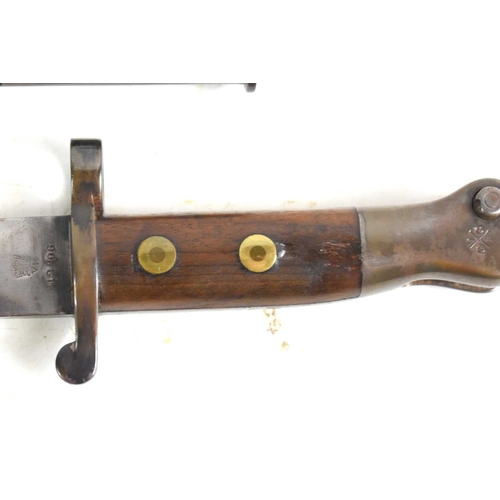 67 - A British 1888 pattern sword bayonet, the medial ribbed blade with blade spine stamped with 'crown 8... 